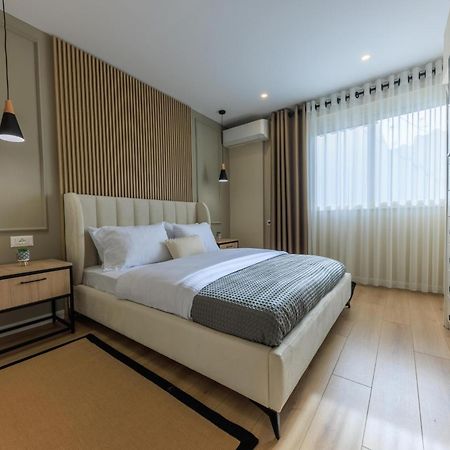 Syncron Centre Skyline Rooftop Tirana Apartments المظهر الخارجي الصورة