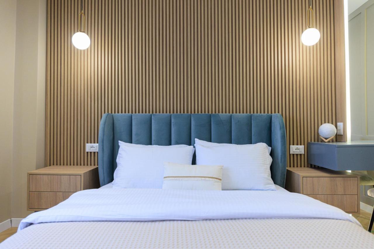 Syncron Centre Skyline Rooftop Tirana Apartments المظهر الخارجي الصورة