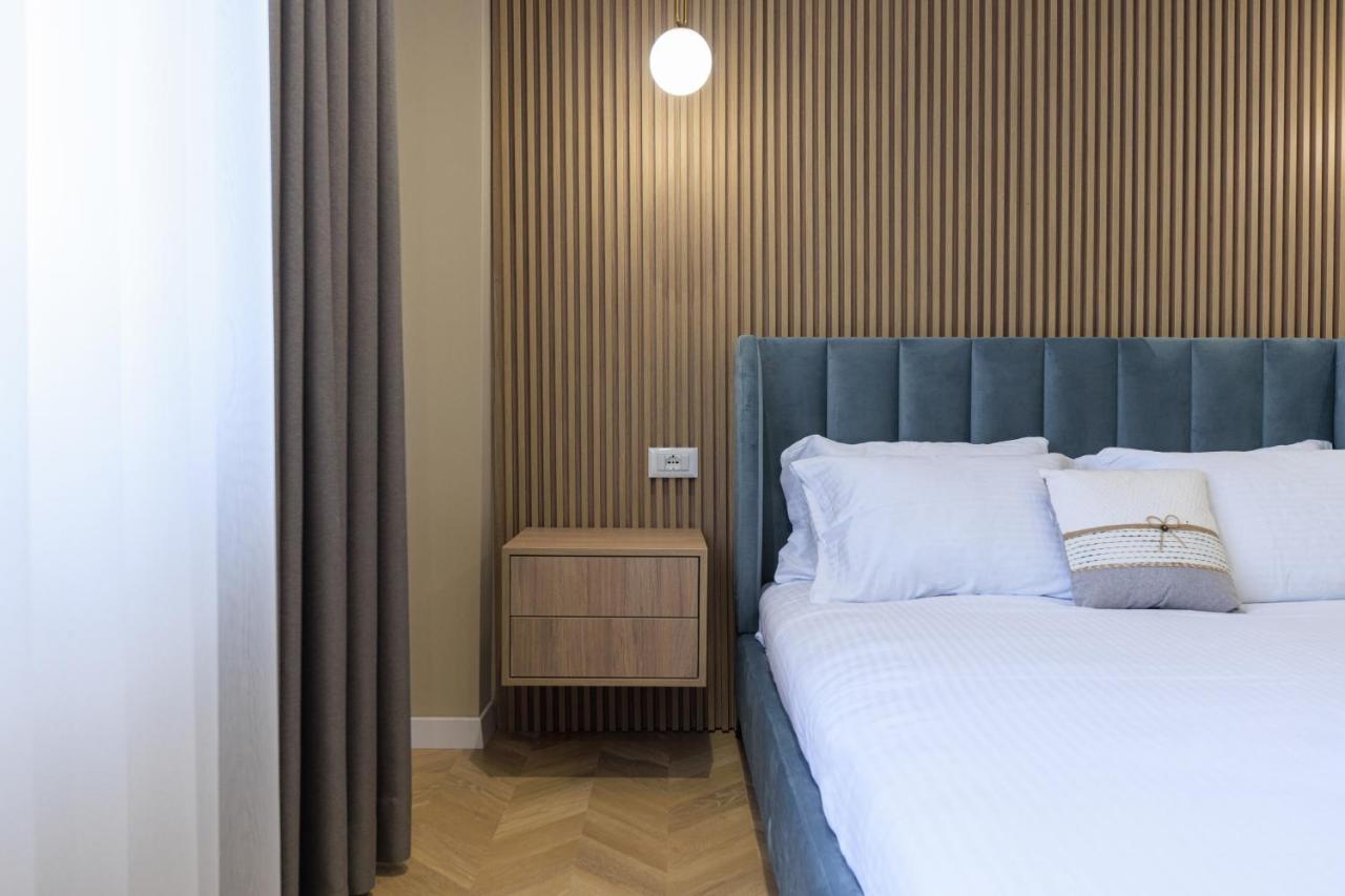 Syncron Centre Skyline Rooftop Tirana Apartments المظهر الخارجي الصورة