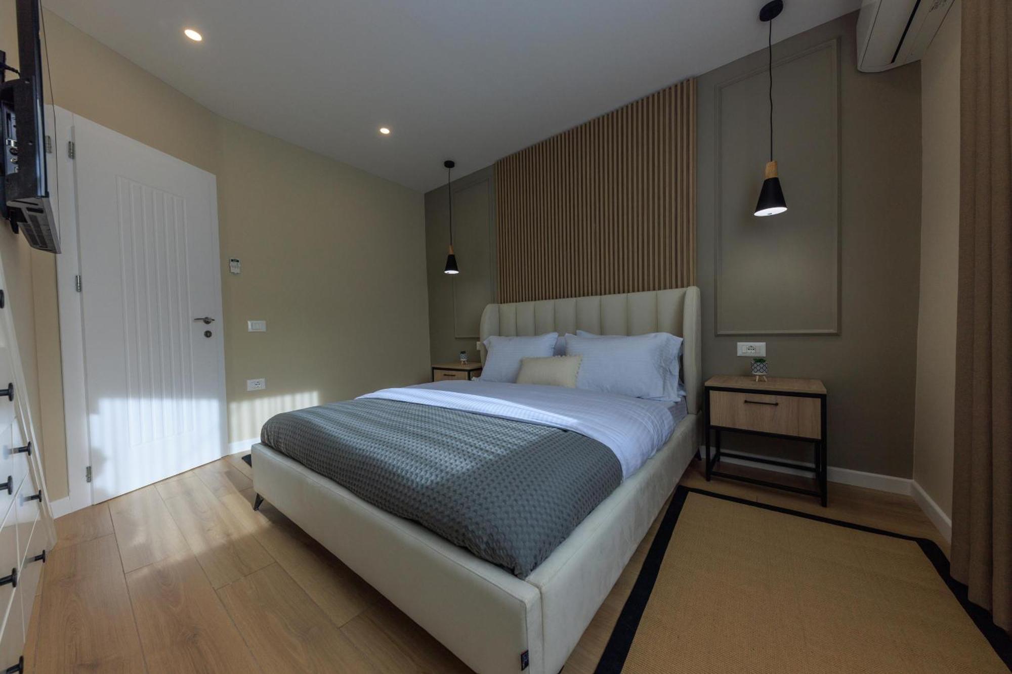 Syncron Centre Skyline Rooftop Tirana Apartments المظهر الخارجي الصورة